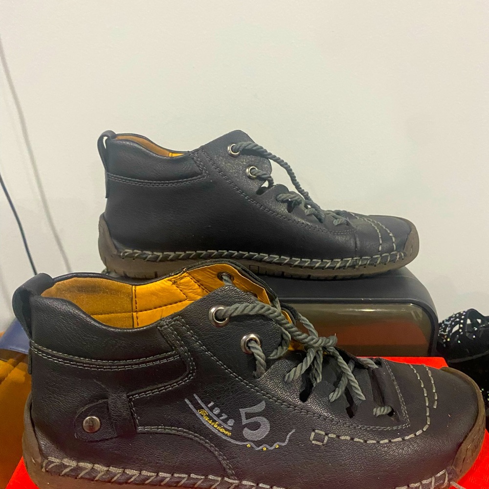 Women Short Boots